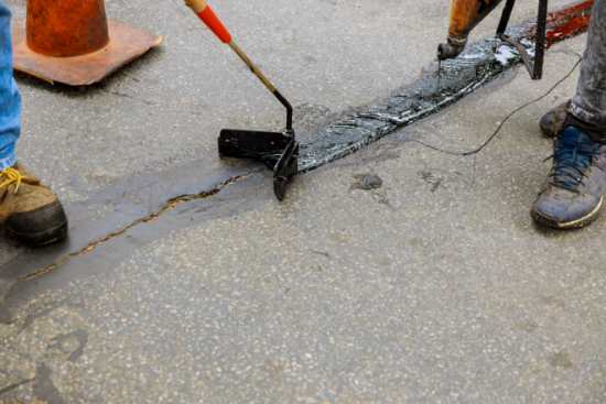 Sealing Asphalt Cracks